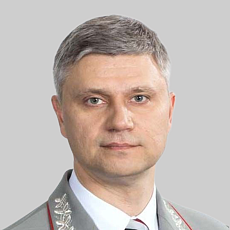 Олег Белозёров