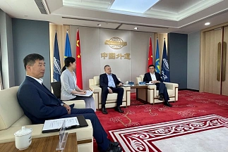 Состоялась встреча генерального секретаря КСТП Михаила Гончарова с вице-президентом компании Sinotrans Limited Ли Шичу